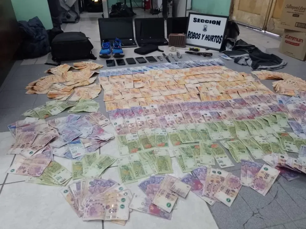 Detuvieron a unos ladrones que intentaban huir a Mendoza: secuestraron una importante cantidad de dinero