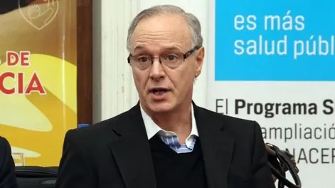 Gollan apuntó contra los médicos antivacunas: “Muchos fallecieron de Covid”