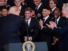 ¿tienen algun jugador feo en el equipo?, la broma de donald trump a rodrigo de paul ¿tienen algun jugador feo en el equipo?, la broma de donald trump a rodrigo de paul