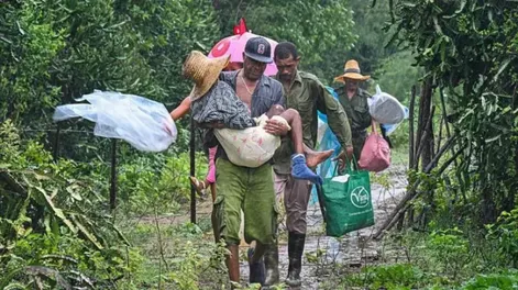 Más de 730.000 evacuados en Cuba por el paso del huracán Melissa: inundaciones y deslaves