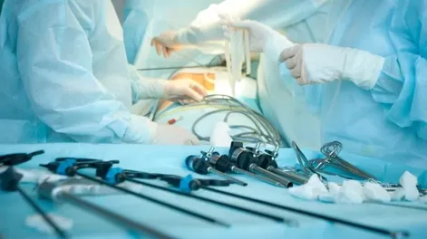 Una adolescente será indemnizada por un error en una cirugía laparoscópica