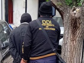 Detuvieron a un hombre acusado de matar a un conocido de un piedrazo en la cabeza