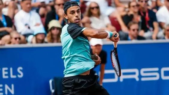 Cerúndolo es el único que sigue en Alemania