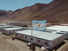 El proyecto Los Azules está ubicado en Calingasta y planea producir cobre listo para vender a la industria. El proyecto Los Azules está ubicado en Calingasta y planea producir cobre listo para vender a la industria.