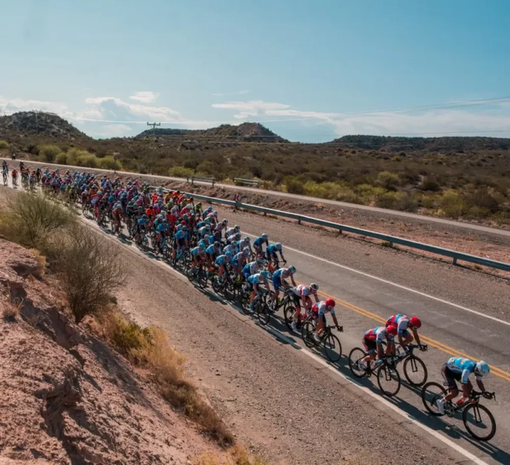 La Vuelta abre con viaje a la Difunta