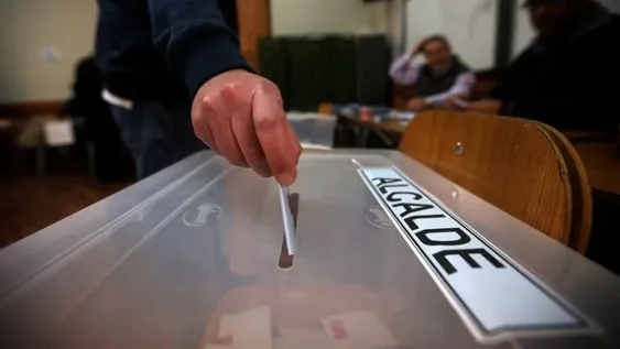 Chile posterga elecciones constituyentes y municipales por el rebrote de coronavirus