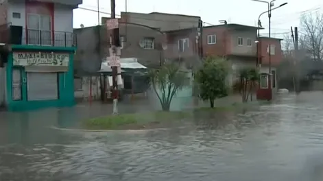 La tormenta afectó a algunas localidades del conurbano bonaerense
