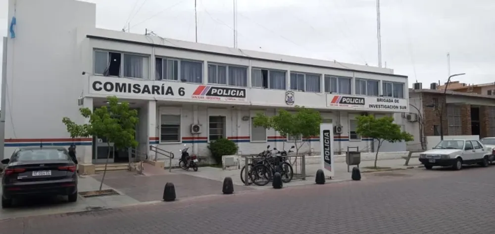 Una pareja robó un celular de una oficina municipal y pagará con cárcel