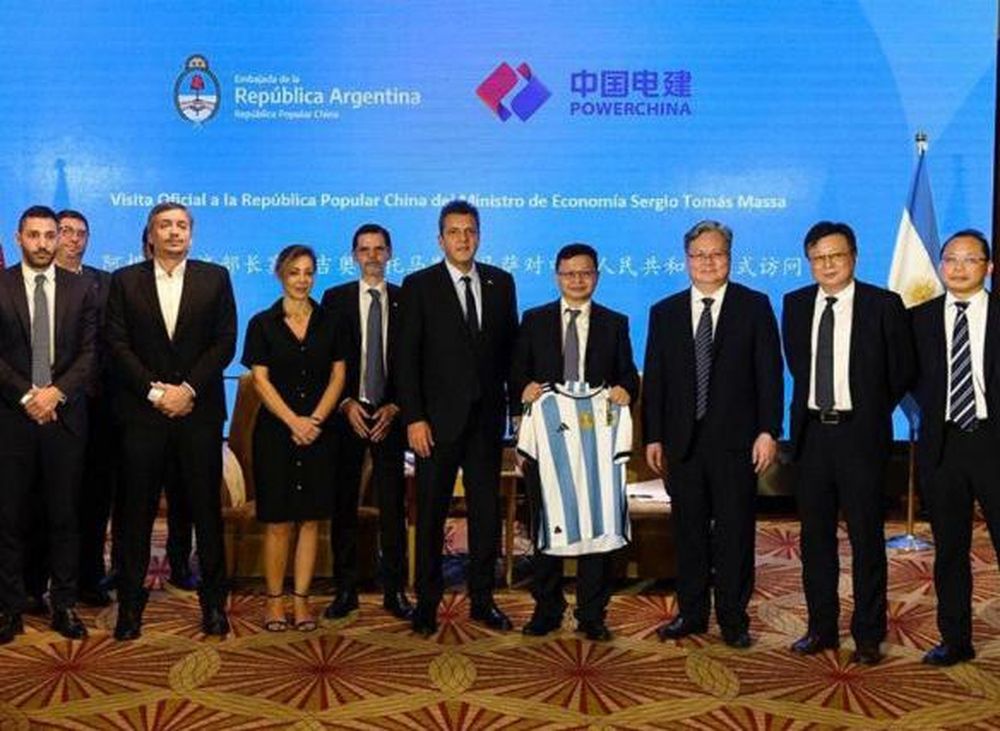 Massa cosecha casi U$S 1.000 millones en su debut en China