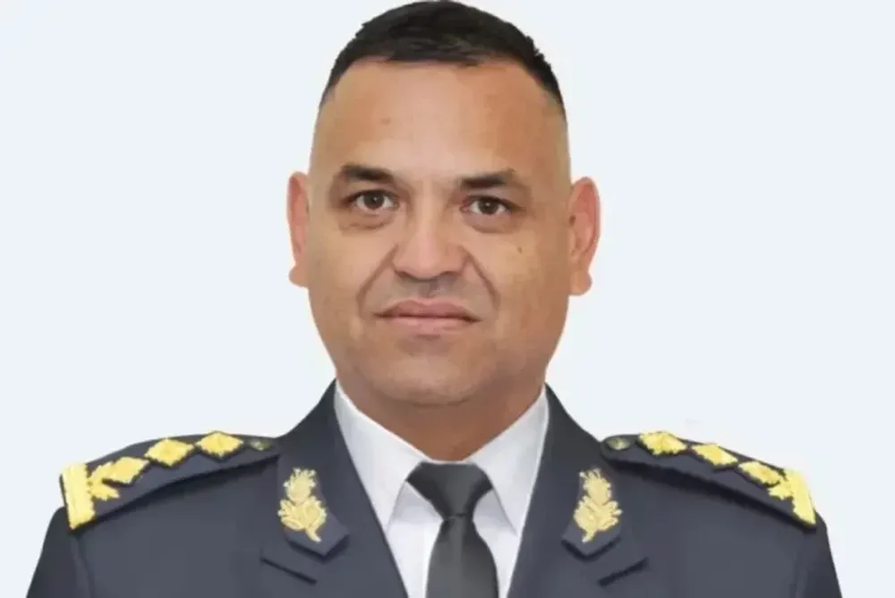 Detuvieron al jefe de la Policía Caminera de Córdoba por una red de estafas