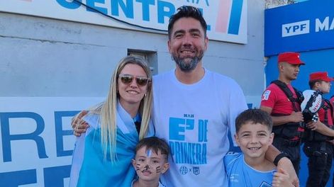 Luis Pérez, el exfutbolista sanjuanino que ascendió a Primera con Estudiantes de Río Cuarto: “Es una locura hermosa”