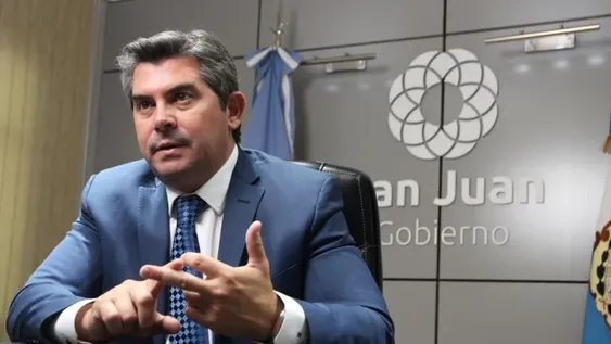 “Va a ser inexorable que el presidente por lo menos considere retomar la obra pública”