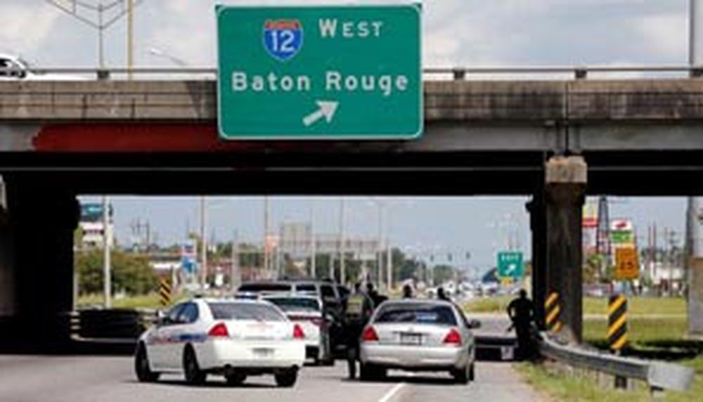 Mataron a tiros a tres policías en Estados Unidos