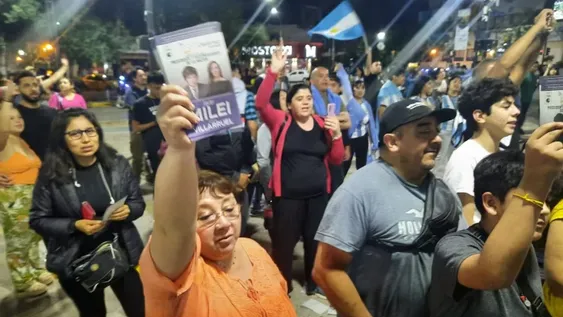 Mensaje a Massa: “Háganse cargo de sus compromisos hasta el final”