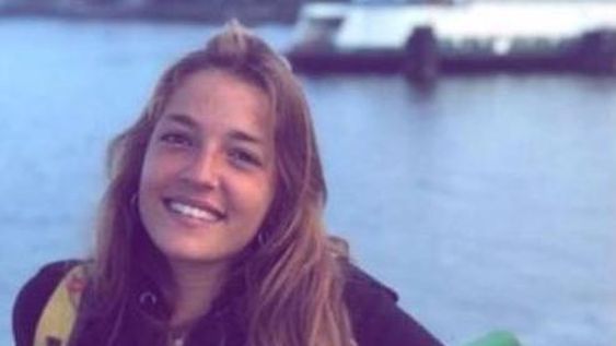 Intentó hacer jabón con un tutorial de Internet y se quemó los ojos