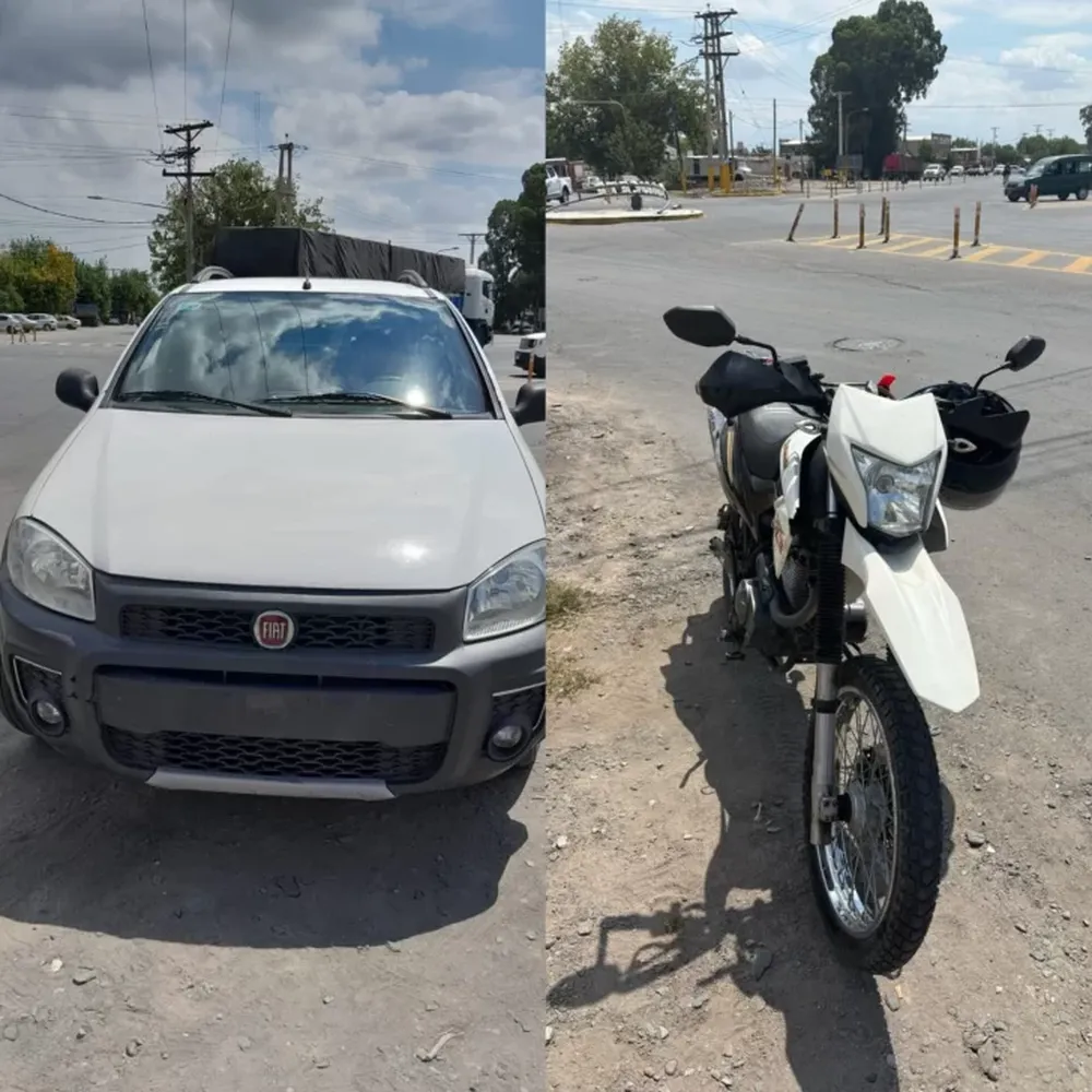 Motociclista resulta herido tras ser embestido por una camioneta en una rotonda