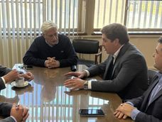 Los ministros de Producción de San Juan y Mendoza analizaron los números de la cosecha 2025, entre otros temas. Los ministros de Producción de San Juan y Mendoza analizaron los números de la cosecha 2025, entre otros temas.