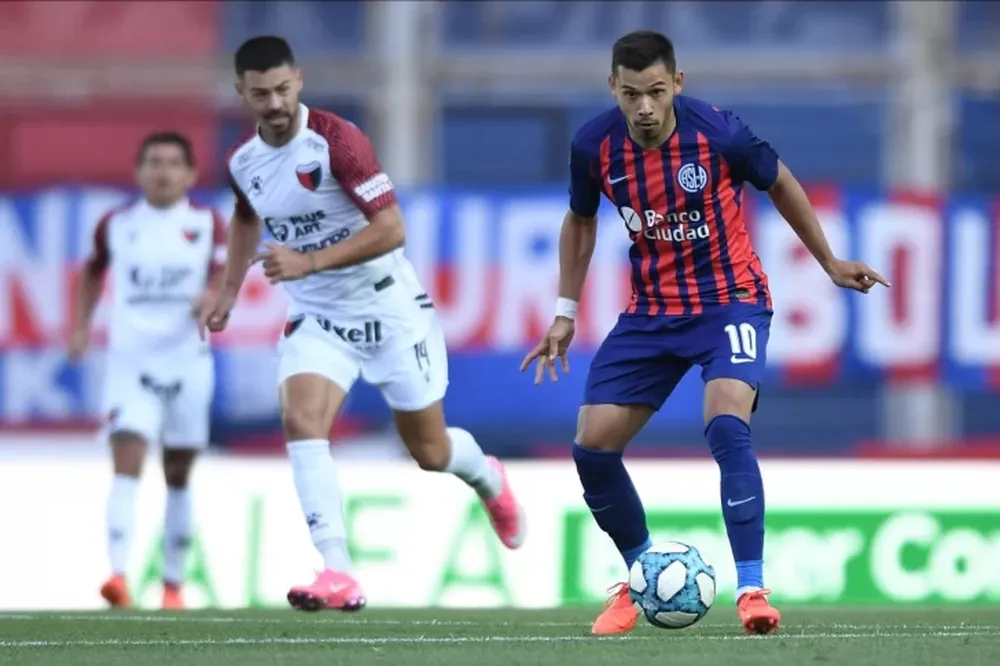 Vibrante partido entre San Lorenzo y Colón pero terminó en un empate que poco les sirve