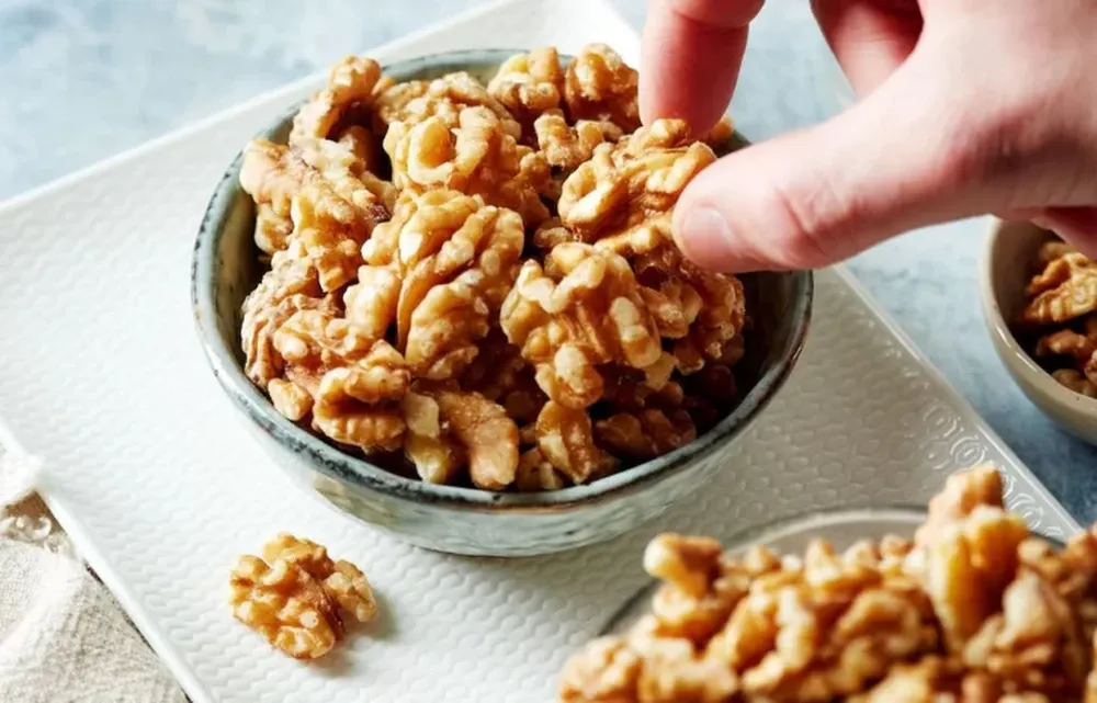 Las nueces en la nutrición diaria: 9 increíbles beneficios para la salud