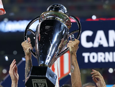 Estudiantes de La Plata es el último campeón del fútbol argentino. Estudiantes de La Plata es el último campeón del fútbol argentino.