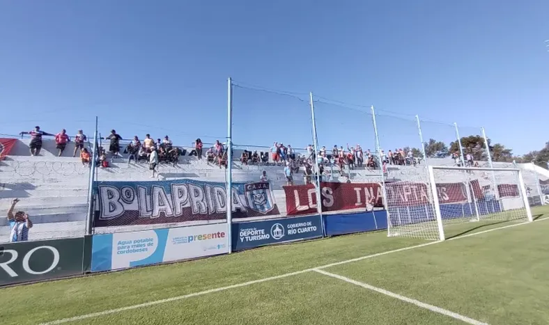 [VIDEOS] La pasión y la ilusión de los fanáticos de Alianza, en la previa del partido