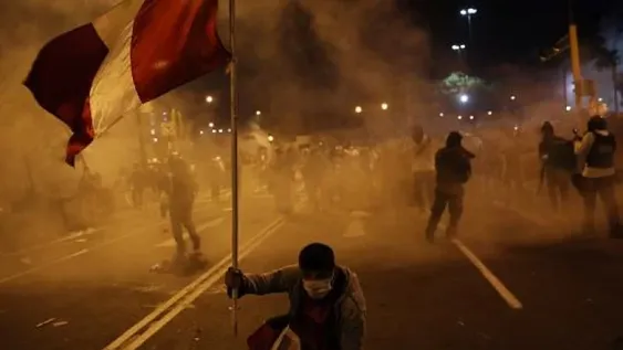 Martín Vizcarra, tras la destitución: “Me voy con la frente en alto y el deber cumplido”