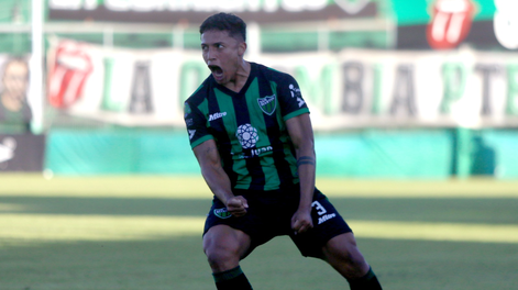 Hernán Zuliani celebrando su gol para el triunfo de San Martín.
