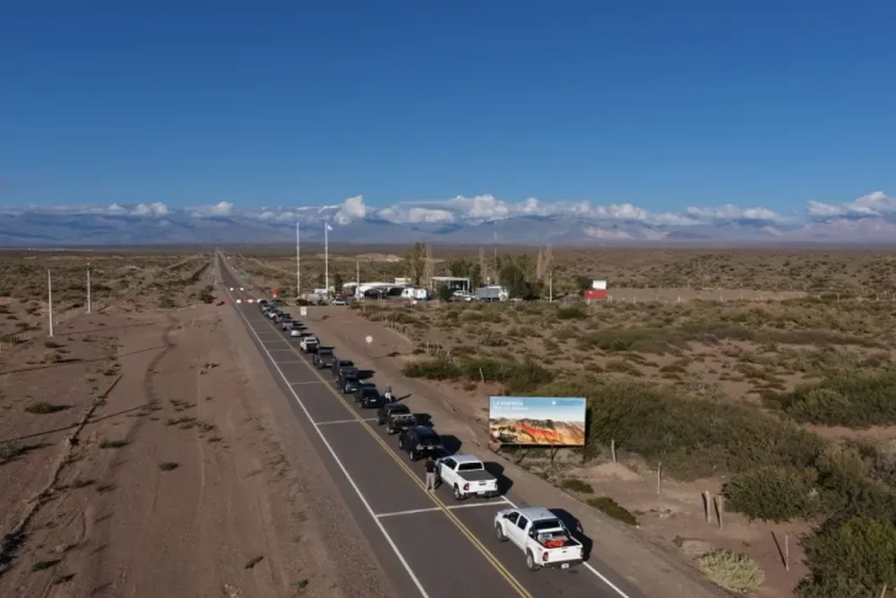 Fuerte movimiento por el Paso de Agua Negra: más de 23 mil personas y 6 mil vehículos cruzaron en enero