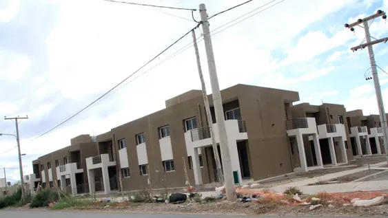 Ahora podés consultar a través de WhatsApp sobre el megasorteo de casas del IPV