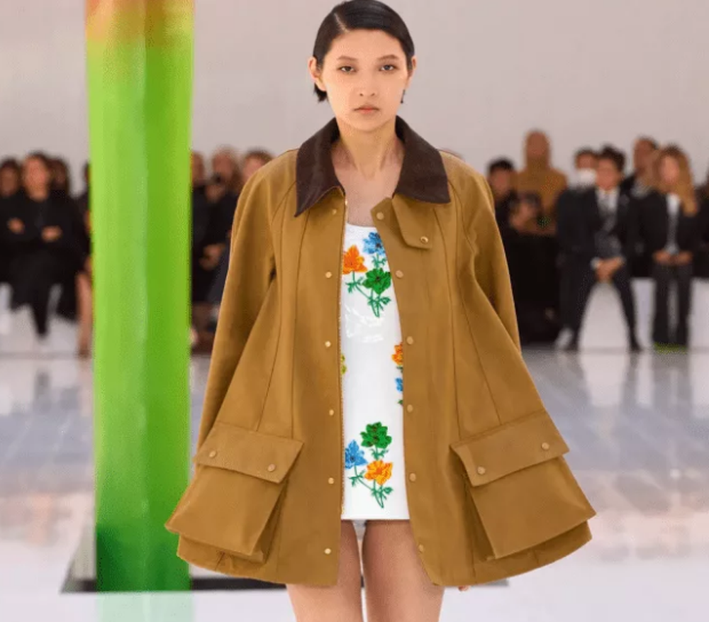 Bolsillos XL: el look cómodo y descontracturado que gana espacio