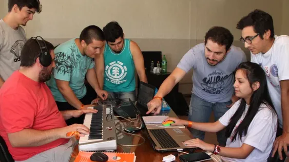 Entrenan para la meca de los videojuegos