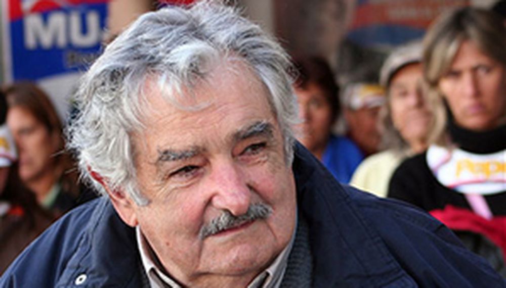 Mujica: “La marihuana es benigna frente a la pasta base”