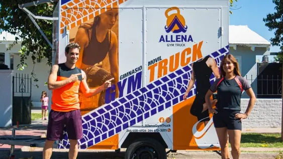 El primer Gym Truck de San Juan que rompe estructuras y propicia la actividad física al aire libre
