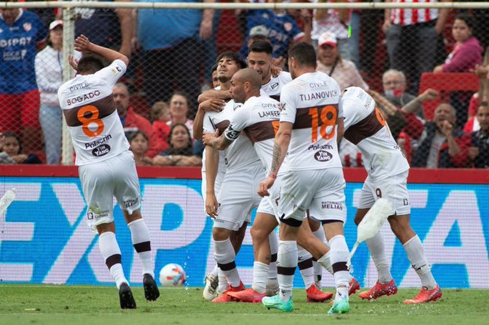 Platense fue contundente en la victoria ante Unión