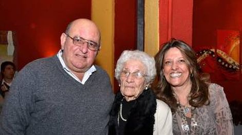 Muchas velitas para Margarita Moragues