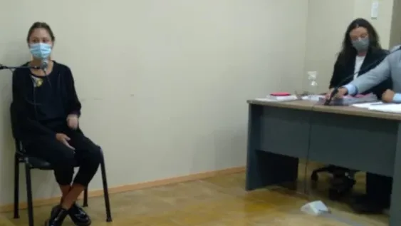 Estudiante condenada por chocar y matar a un anciano