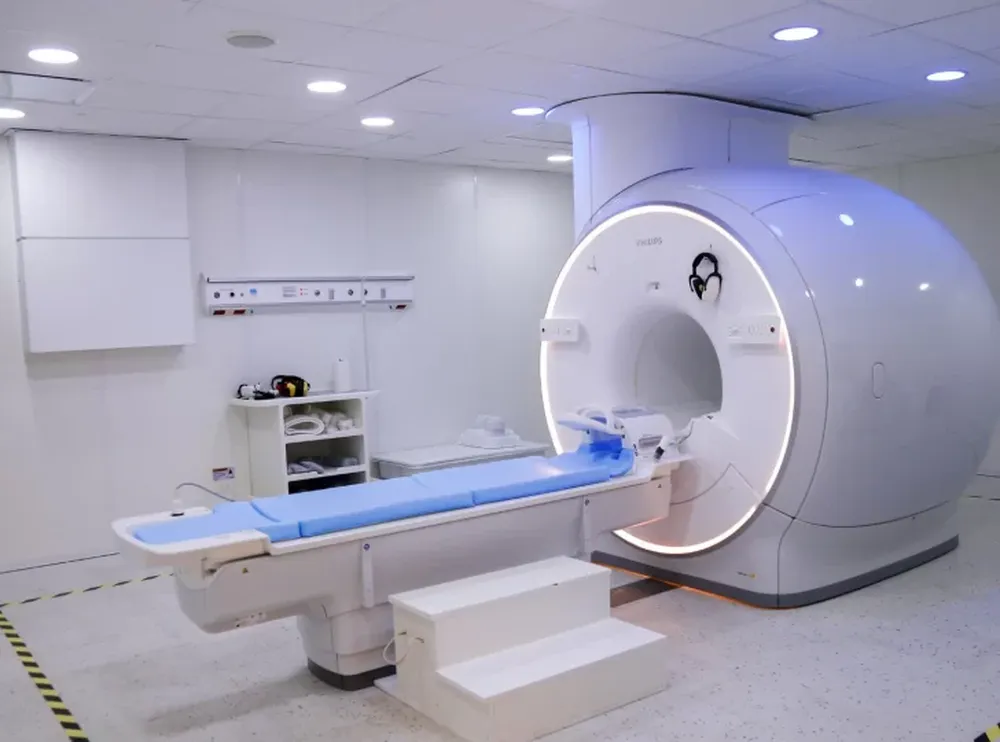 Los turnos para resonancias se solicitan de lunes a viernes de 8 a 11 horas en la recepción de Diagnóstico por Imágenes del Marcial Quiroga.