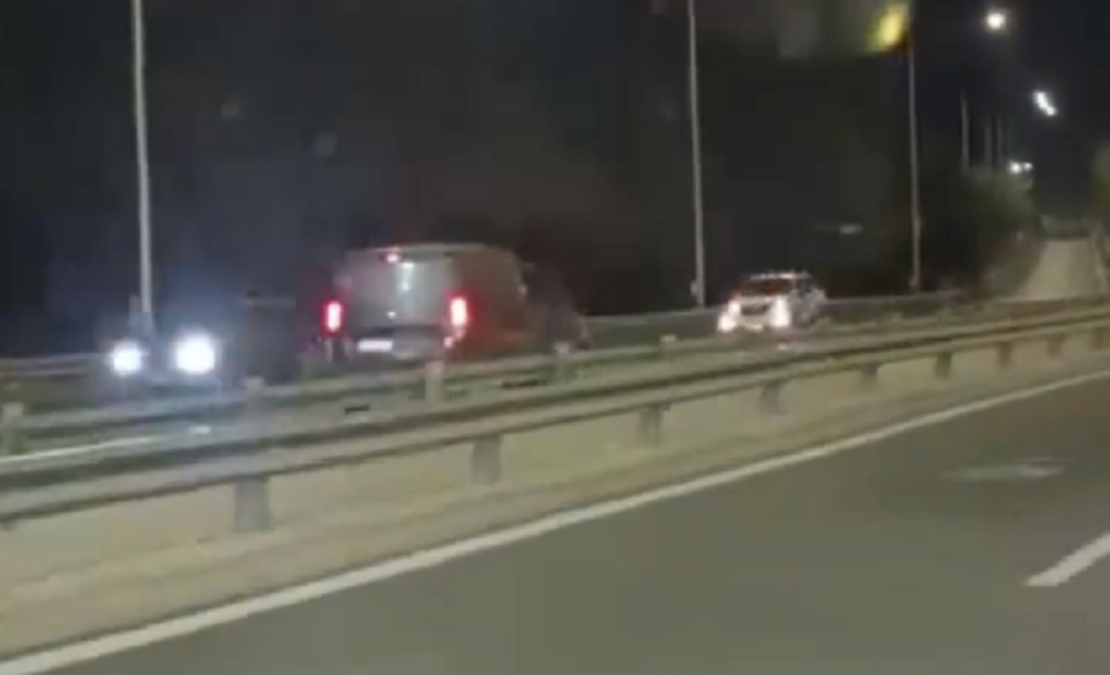 El video muestra a un vehículo circulando en contramano por la Avenida de Circunvalación de San Juan.