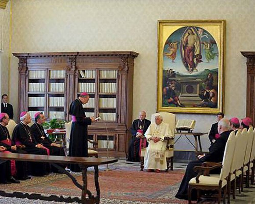 Cambian reglas del Vaticano por abusos sexuales