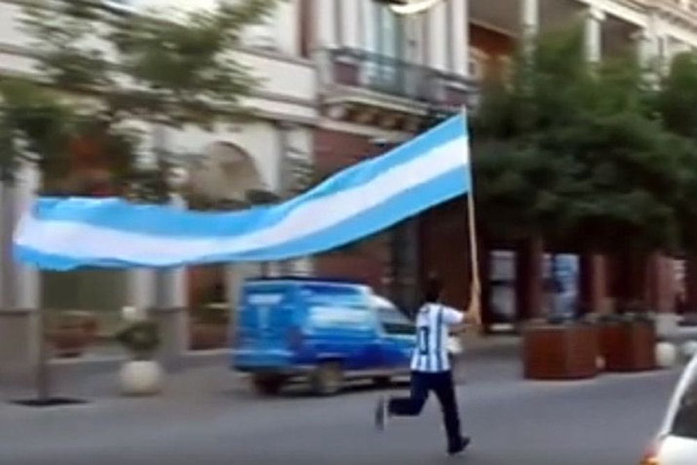 Juega la Selección y la “Scaloneta” es furor en las redes