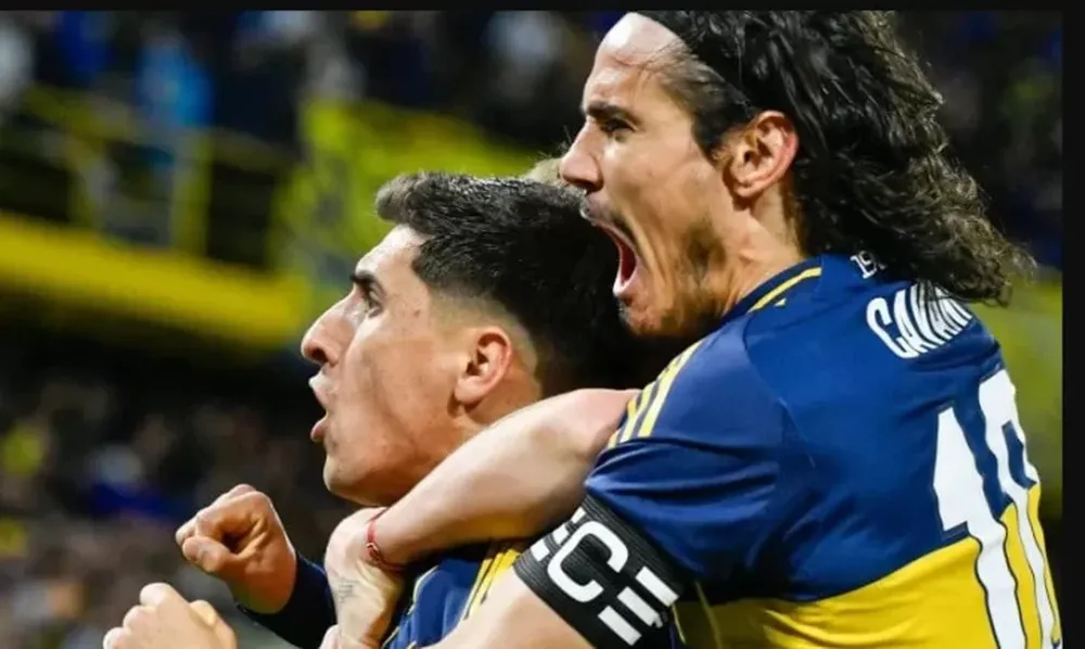 Desahogo. Cavani y Merentiel fueron las cartas ganadoras de un Boca que volvió a ganar.