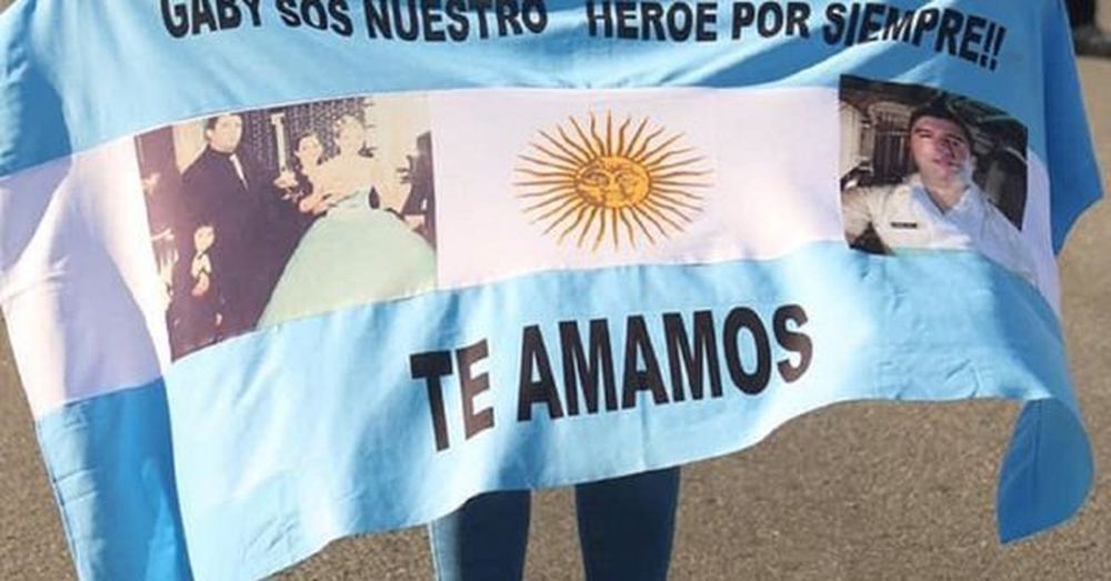 Esposa de tripulante sanjuanino dijo que “fue muy duro” ver las imágenes del ARA San Juan