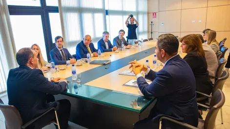 La comisión de Justicia y Seguridad.-