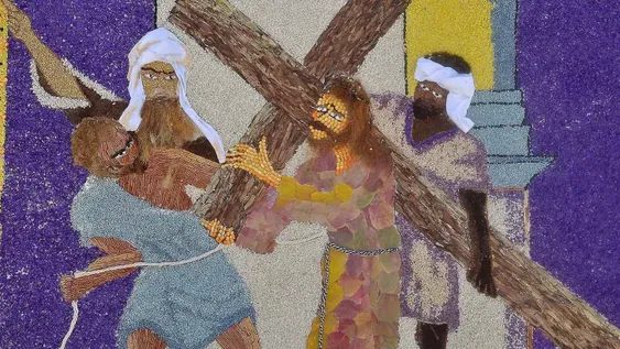 Llenos de fe, tilcareños elaboran sus ermitas de la Semana Santa