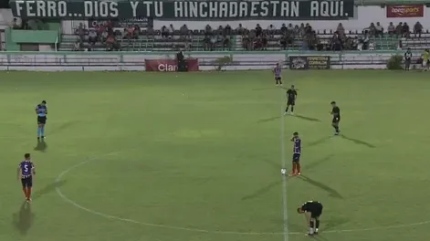 Peñarol perdió 0-2 ante Ferro, en el comienzo de otra temporada en el Federal A