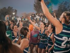 Festejos. En La Granja se disputaron las finales del Torneo Apertura de hockey césped. Festejos. En La Granja se disputaron las finales del Torneo Apertura de hockey césped.