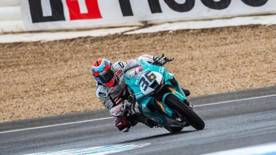 Mercado, en la fecha que debía ser en Albardón