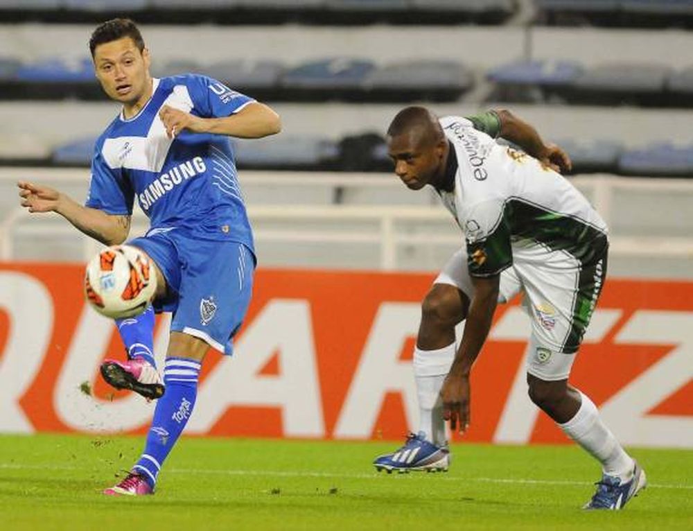 Vélez volvió a derrotar a La Equidad y clasificó a cuartos