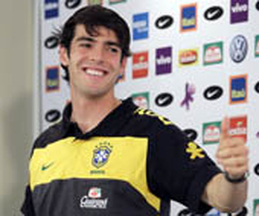 Kaká a Maradona: “De goles con la mano sabe bastante”