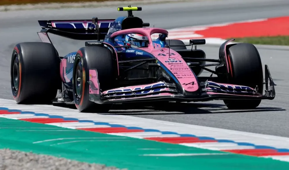 Ilusiones. Franco Colapinto se metió entre los mejores tiempos de los ensayos de la F-1 en Barcelona.